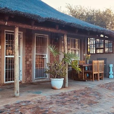 Thabazimbi Bushveld Self Catering Accommodation エクステリア 写真