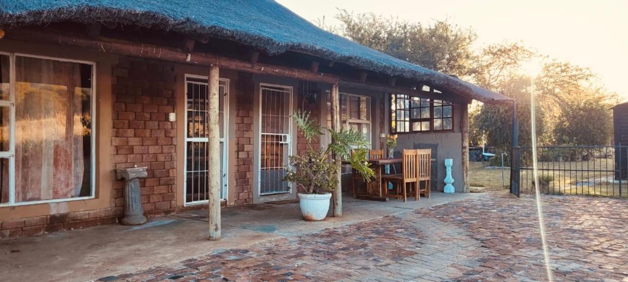 Thabazimbi Bushveld Self Catering Accommodation エクステリア 写真